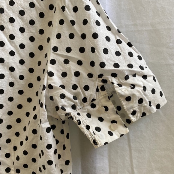 Button-down Polka-Dot Top Size: Large - Picture 6 of 6